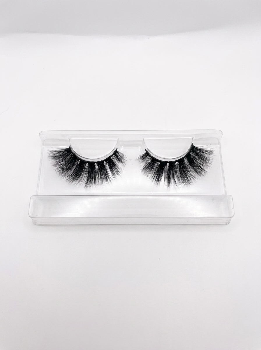 PM Lashes - Zhila Beauty