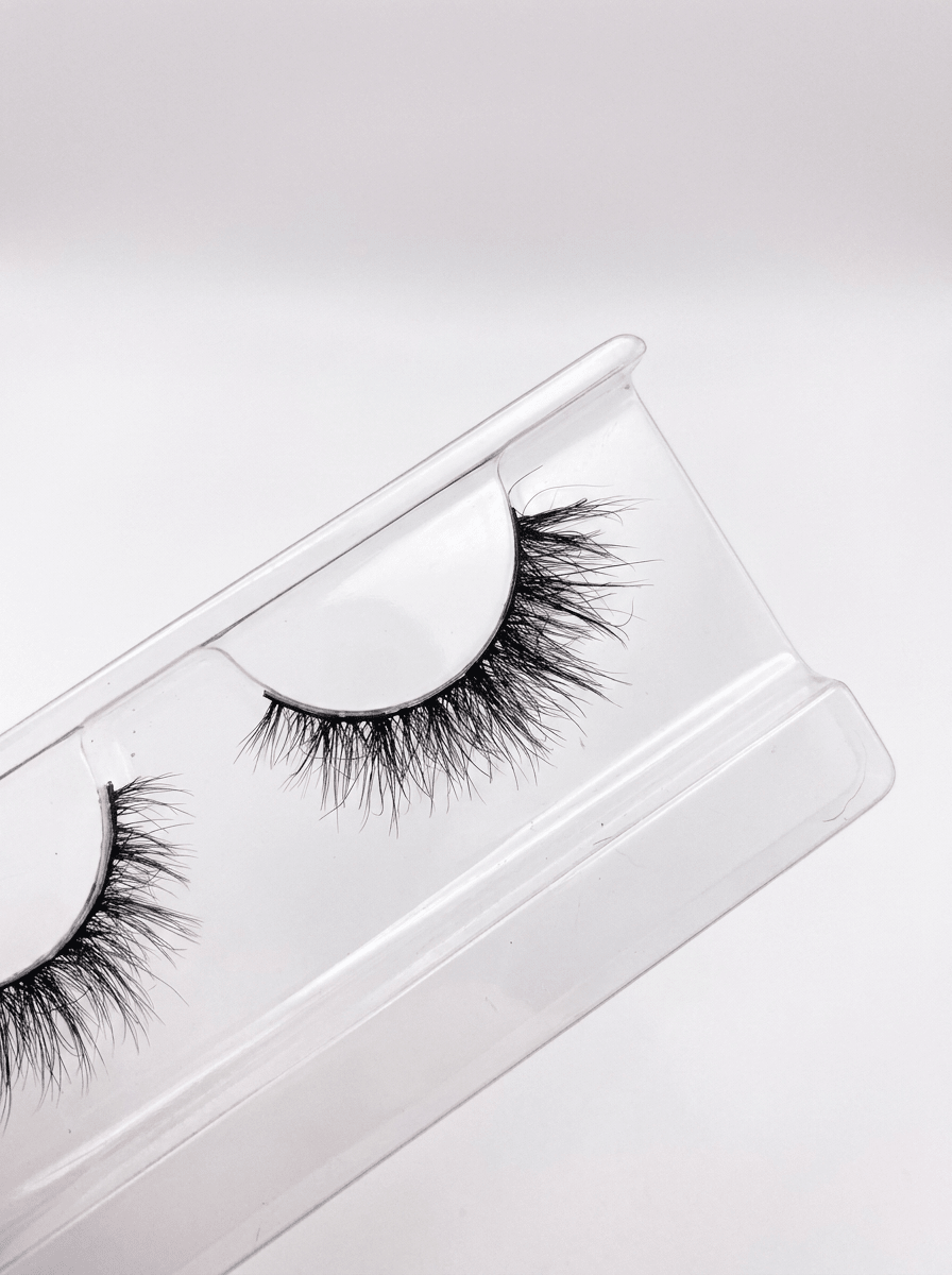 AM Lashes - Zhila Beauty